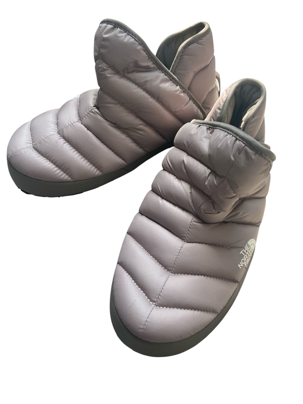 NWOT The North Face Women's ThermoBall Traction Bootie Size 7